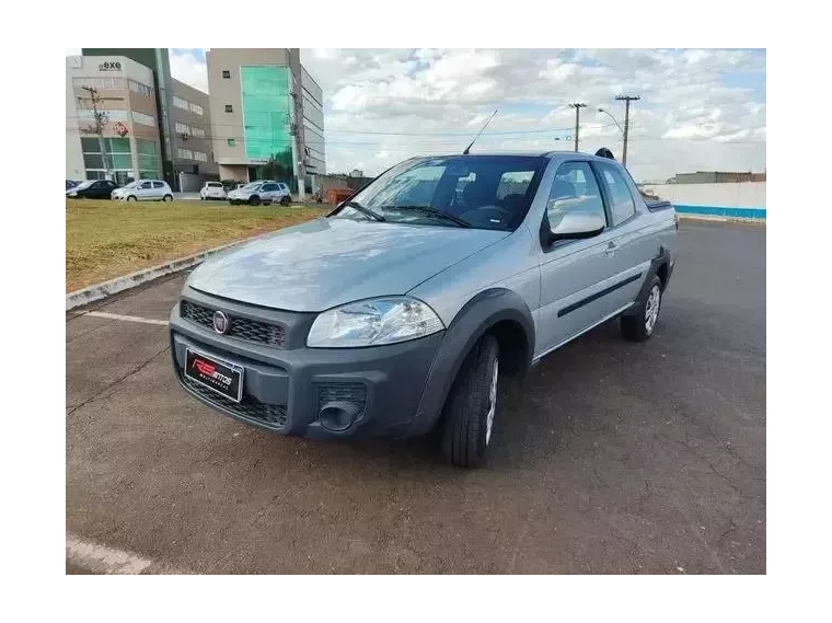 Fiat Strada Prata 4