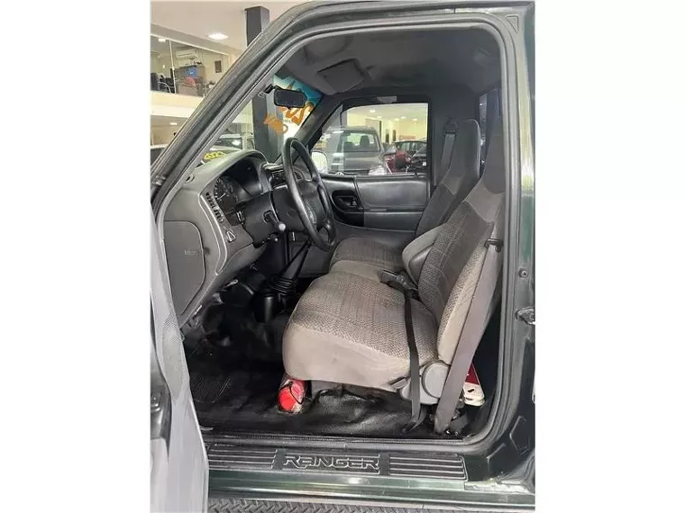 Ford Ranger Verde 13