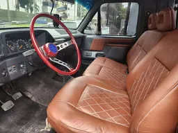 Ford F-1000