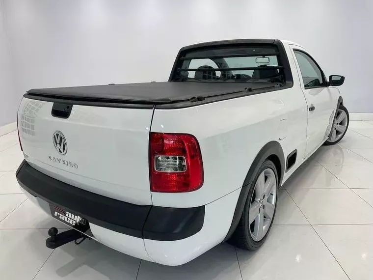 Volkswagen Saveiro Branco 5