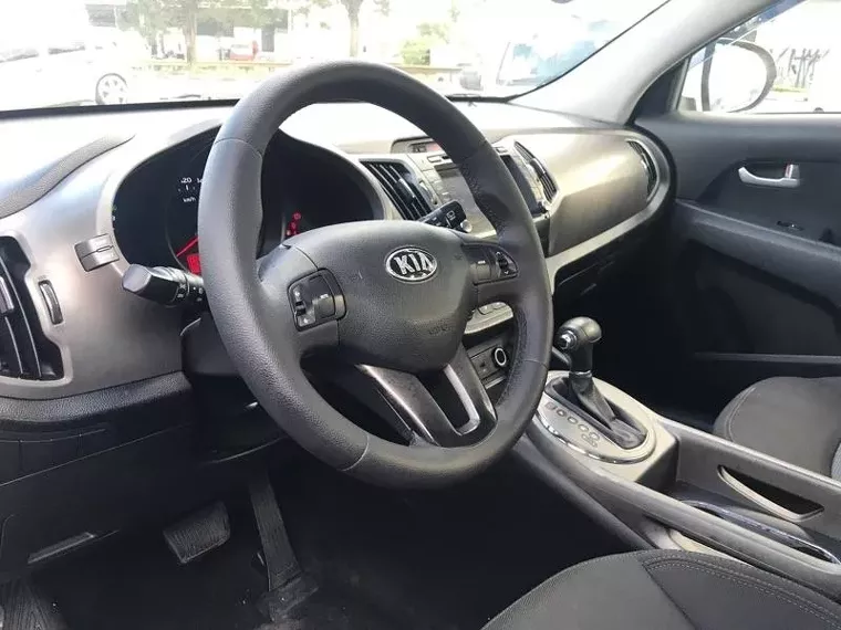 KIA Sportage Branco 14