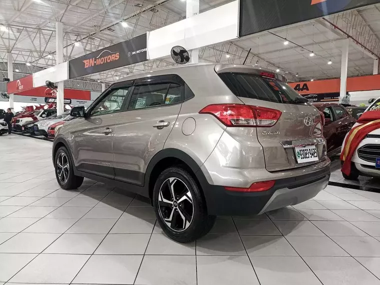 Hyundai Creta Prata 6