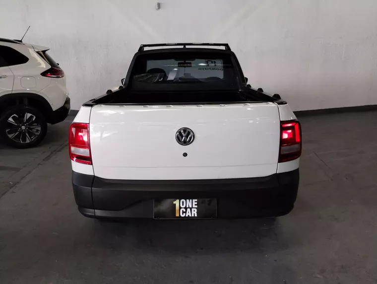 Volkswagen Saveiro Branco 6