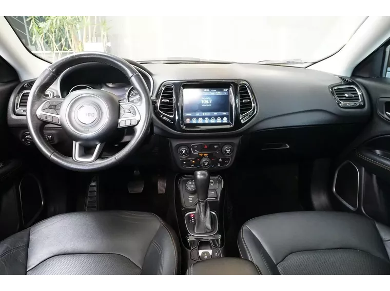 Jeep Compass Cinza 17