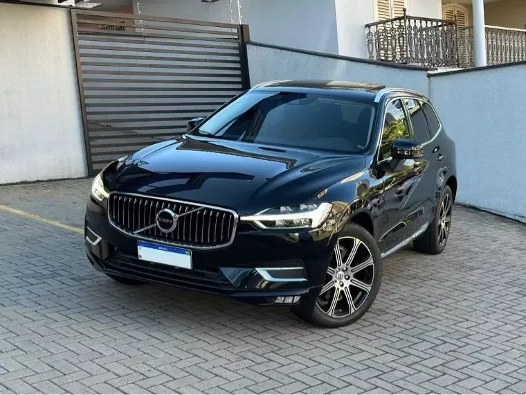 Volvo XC60 Preto 10