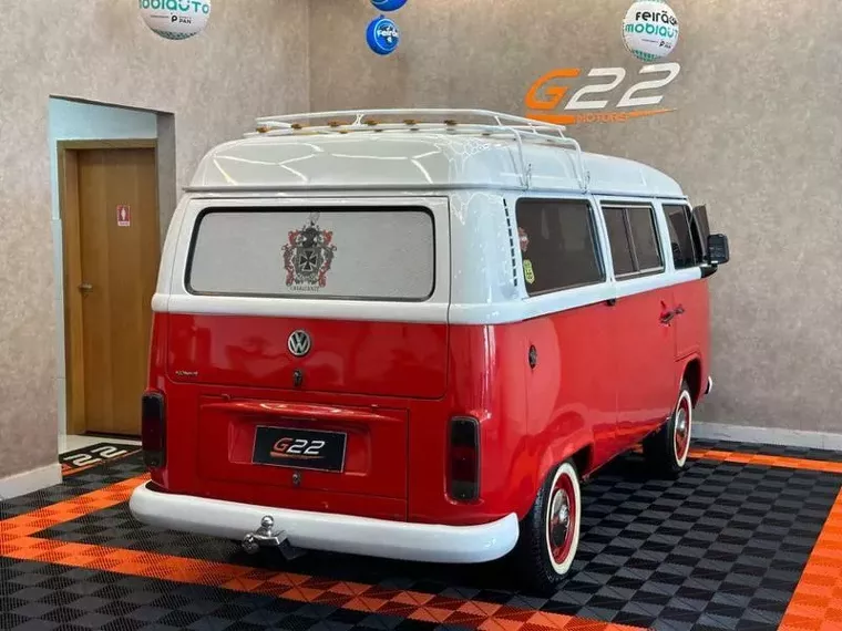 Volkswagen Kombi Branco 11