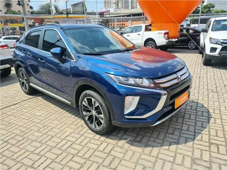 Mitsubishi Eclipse Cross Azul 2