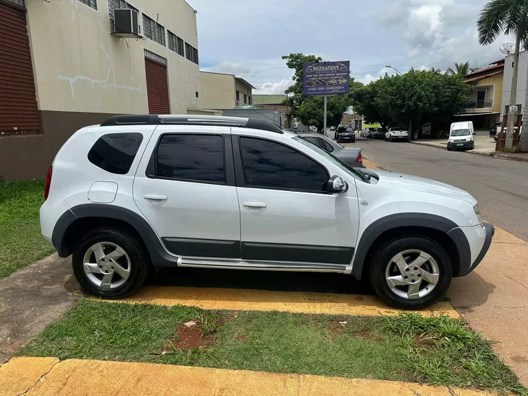 Renault Duster Branco 2