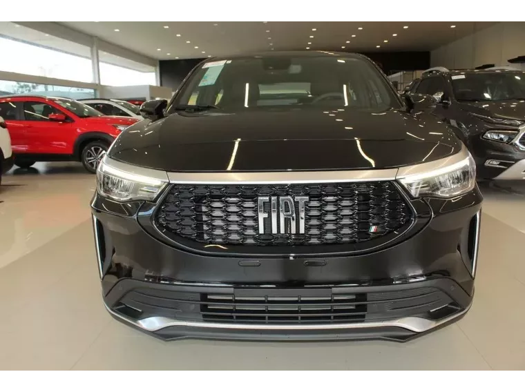 Fiat Fastback Preto 11