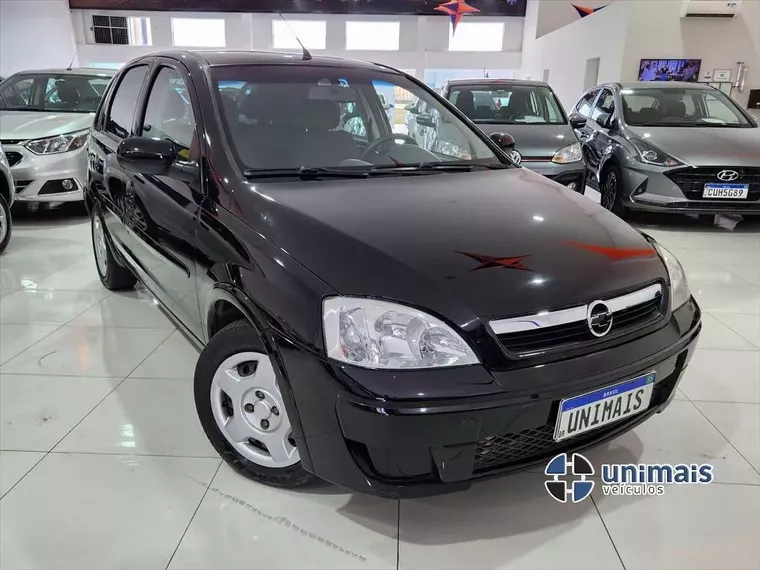 Chevrolet Corsa Preto 5