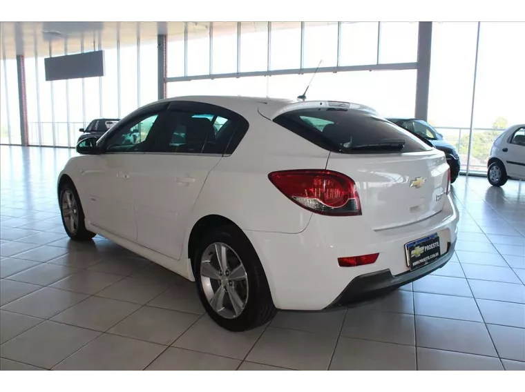 Chevrolet Cruze Branco 3