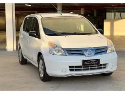 Nissan Grand Livina