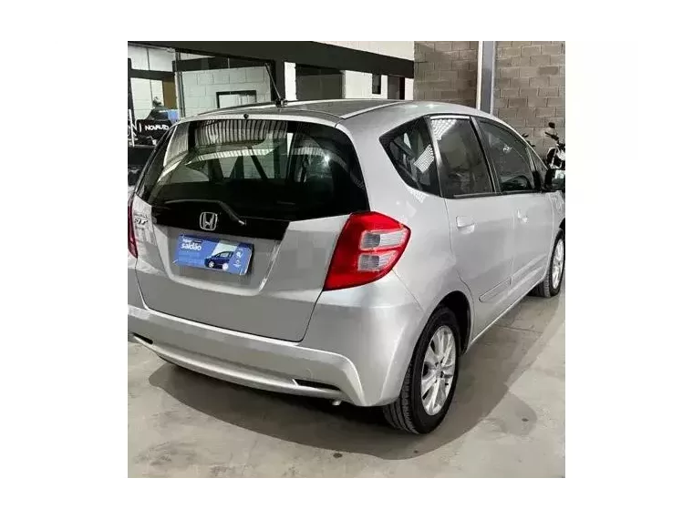 Honda FIT Prata 2