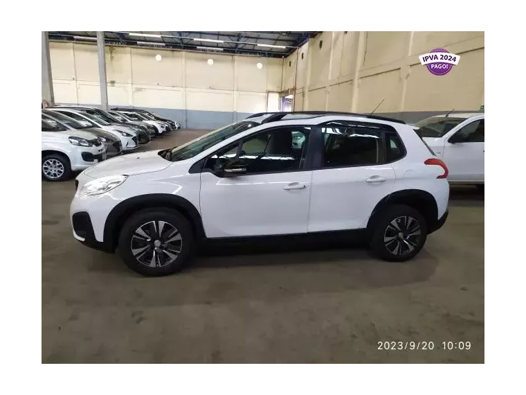 Peugeot 2008 Branco 3