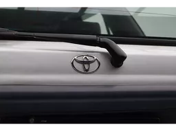Toyota Hilux SW4
