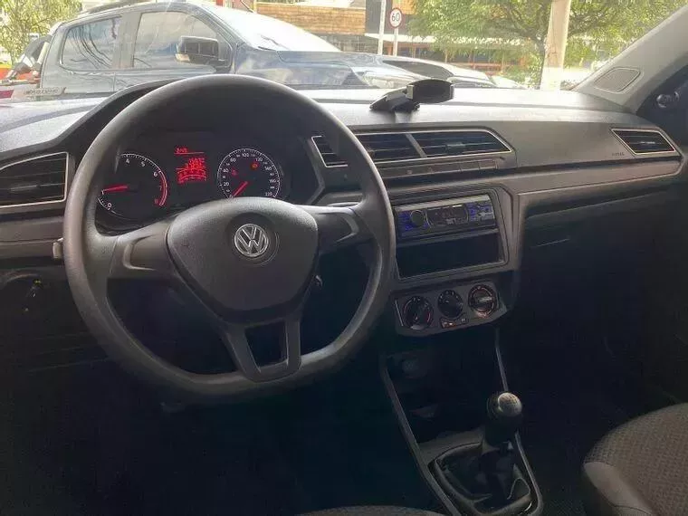 Volkswagen Voyage Cinza 9