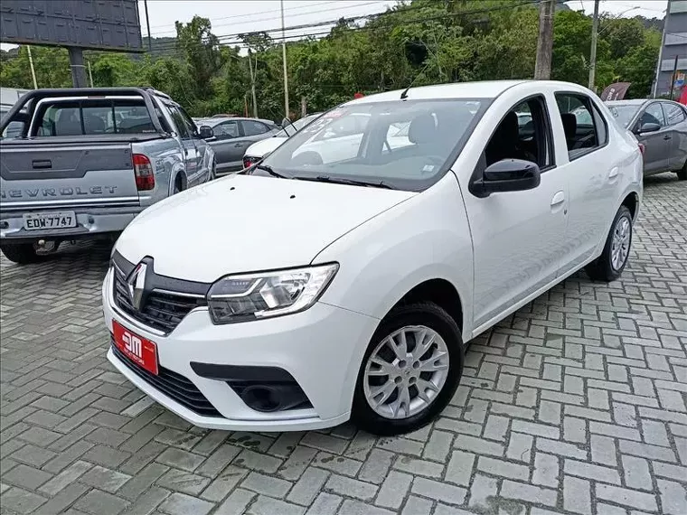 Renault Logan Branco 9