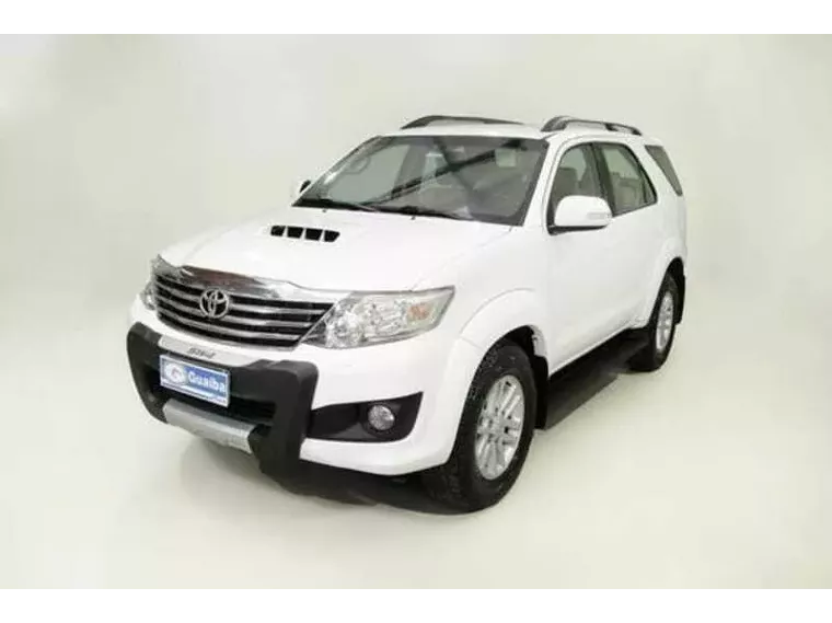 Toyota Hilux SW4 Branco 3