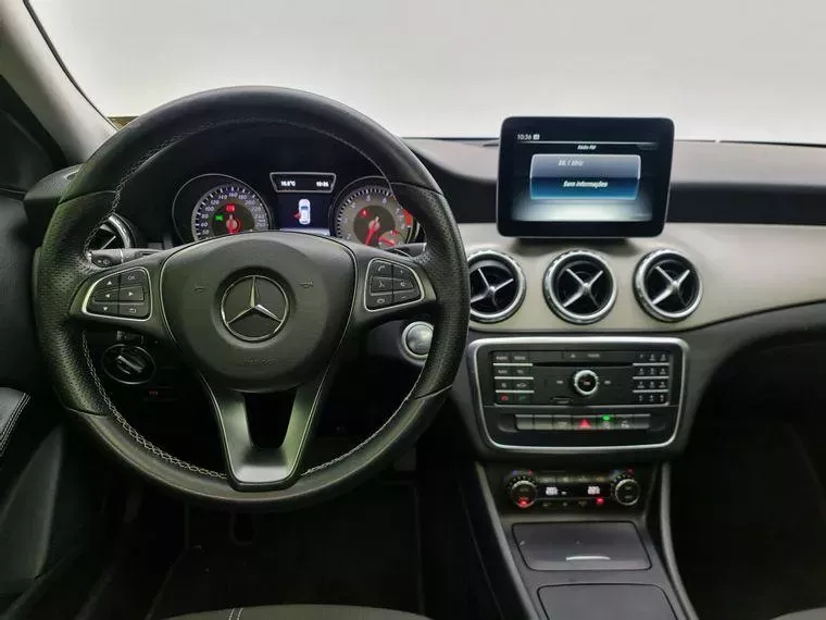 Mercedes-benz GLA 200 Prata 11