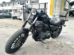 Sportster 883