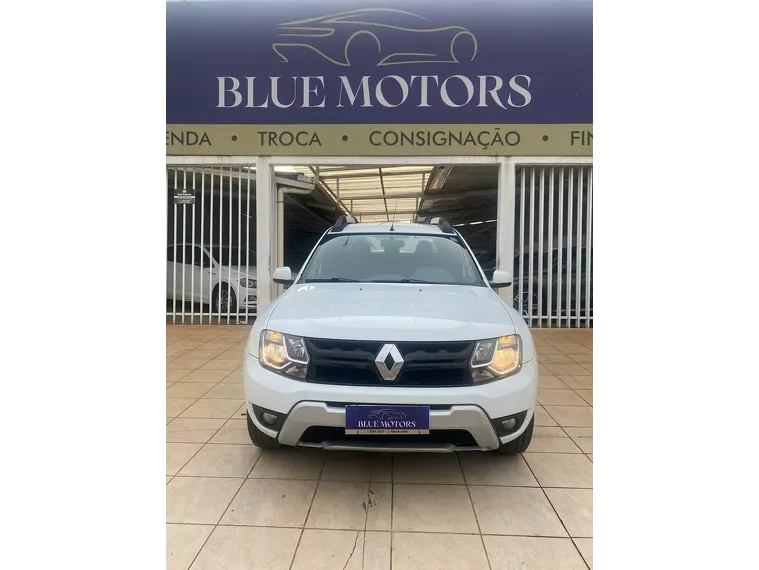 Renault Duster Oroch Branco 16