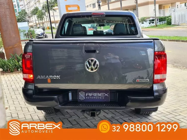 Volkswagen Amarok Cinza 16