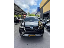 Toyota Hilux SW4