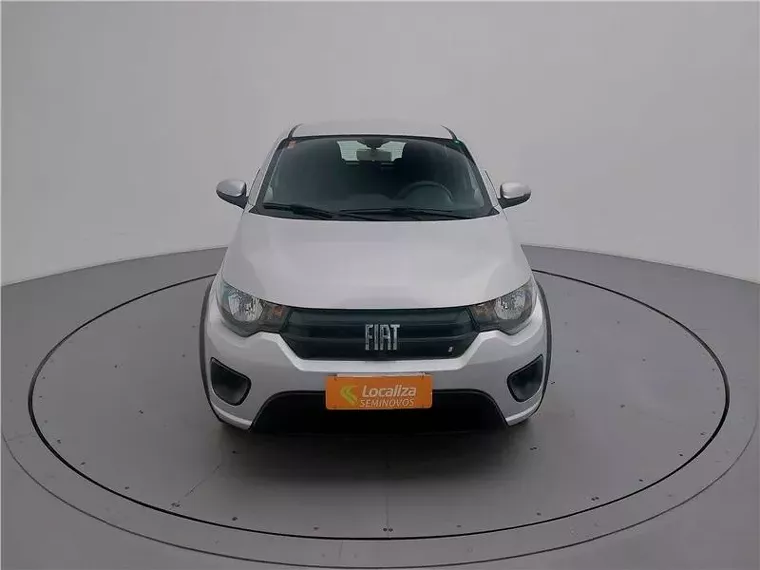 Fiat Mobi Prata 16