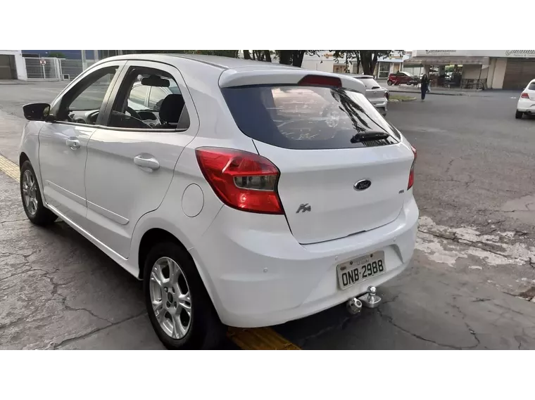 Ford KA Branco 6