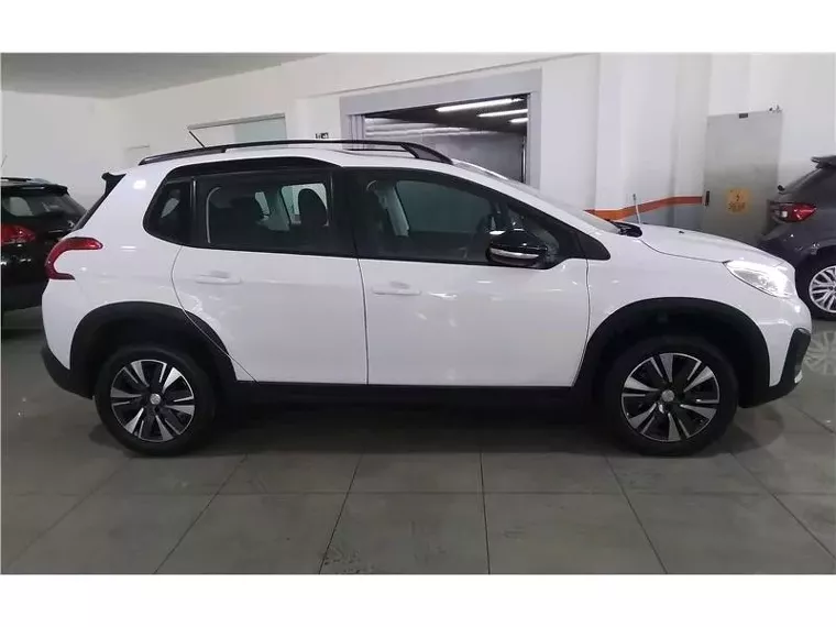 Peugeot 2008 Branco 8