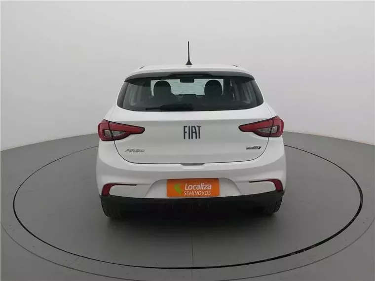 Fiat Argo Branco 6