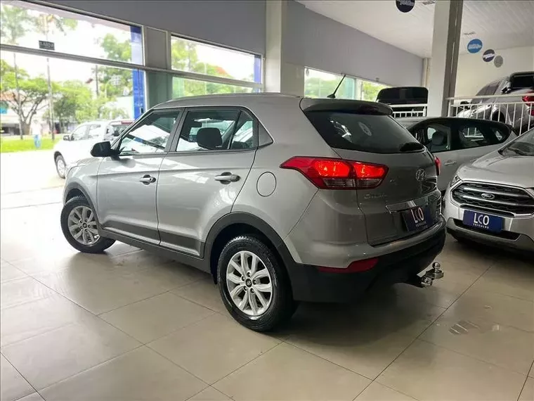 Hyundai Creta Cinza 4