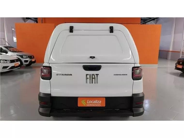 Fiat Strada Branco 9