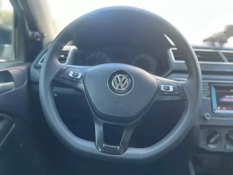 Volkswagen Voyage Branco 17