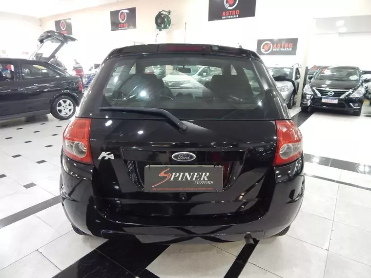 Ford KA Preto 10