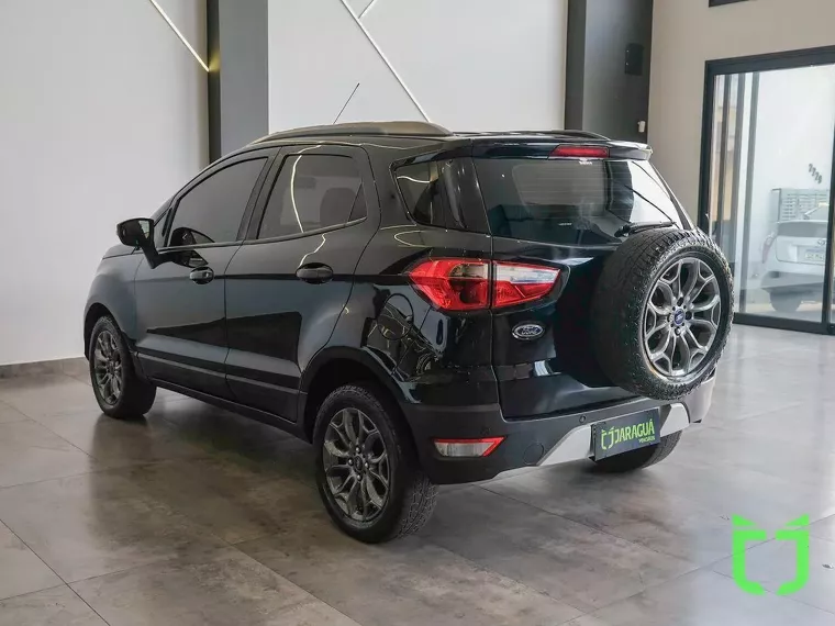 Ford Ecosport Preto 11