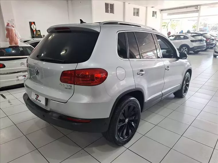 Volkswagen Tiguan Prata 4