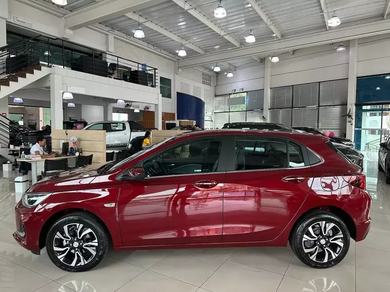 Chevrolet Onix Vermelho 12