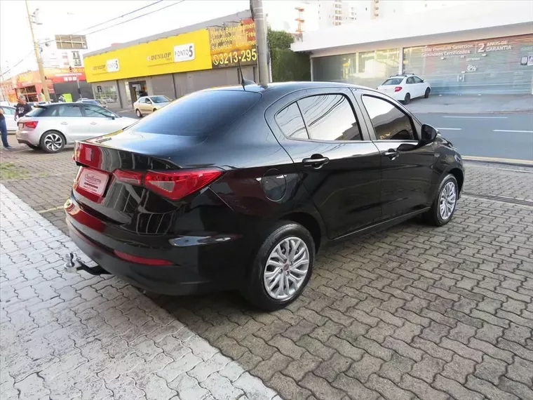 Fiat Cronos Preto 12