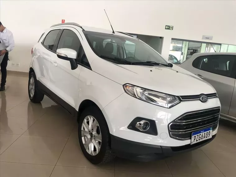 Ford Ecosport Branco 1