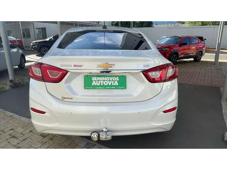 Chevrolet Cruze Branco 10