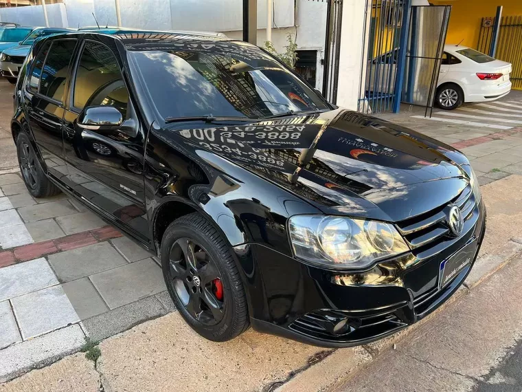 Volkswagen Golf Preto 4