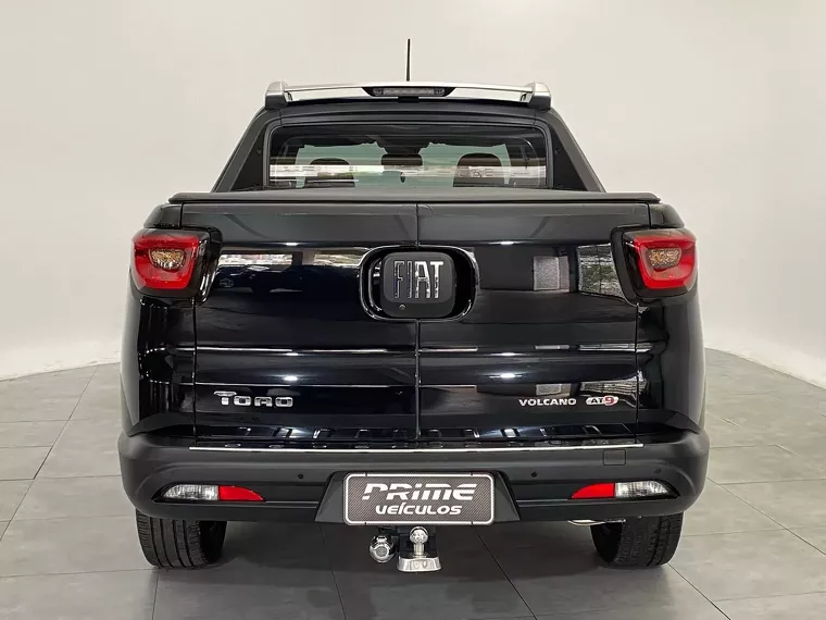 Fiat Toro Preto 5