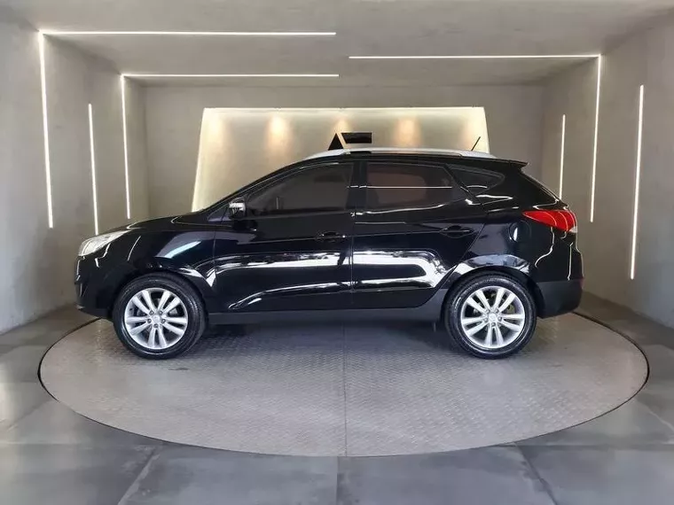 Hyundai IX35 Preto 12