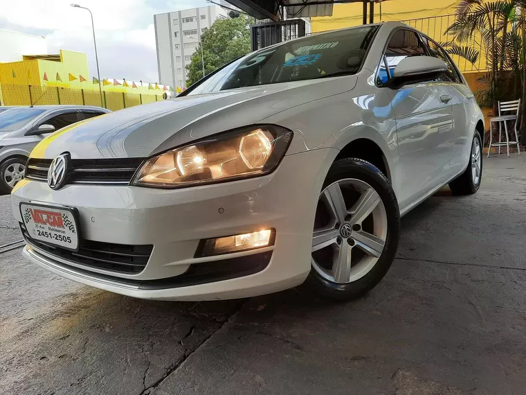 Volkswagen Golf Branco 3