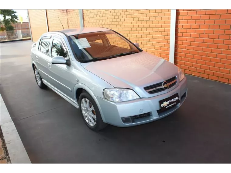 Chevrolet Astra Prata 6