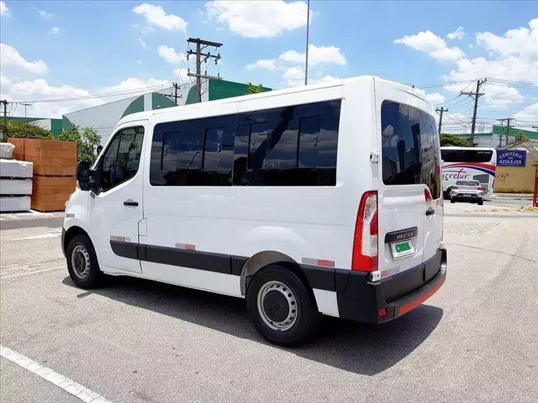 Renault Master Branco 13