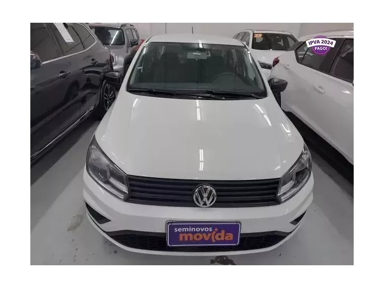 Volkswagen Voyage Branco 1