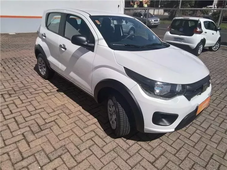 Fiat Mobi Branco 3