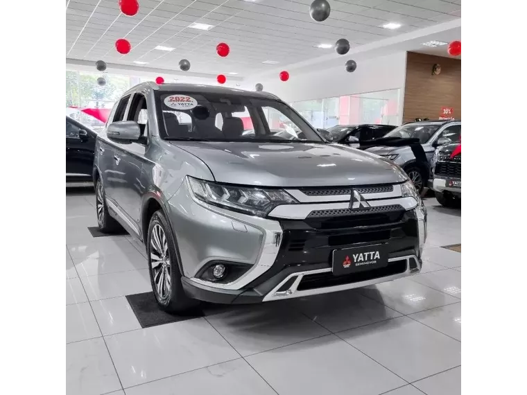 Mitsubishi Outlander Cinza 7